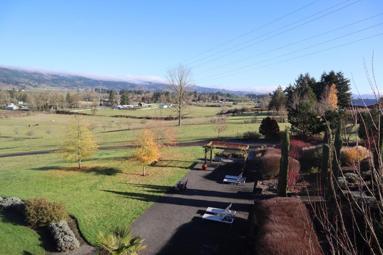 The Setting Inn Willamette Valley 纽伯格 外观 照片